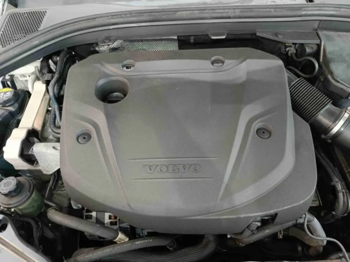 Volvo XC60 usata a Catania (20)