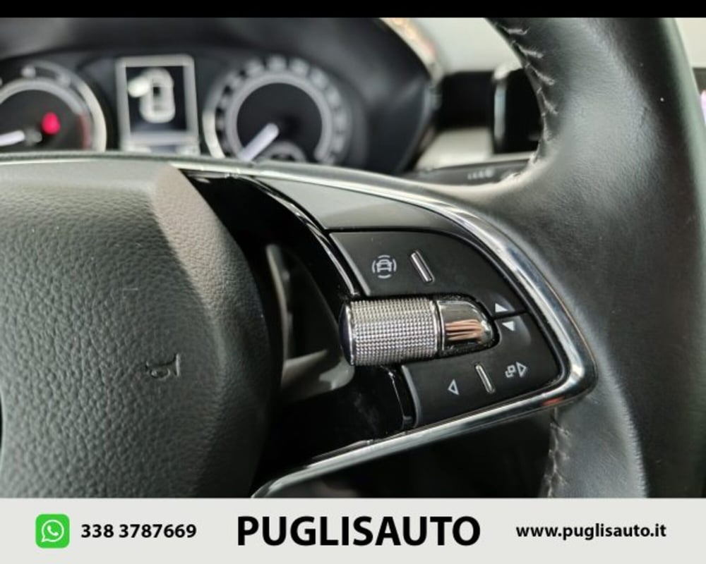 Skoda Fabia usata a Catania (14)