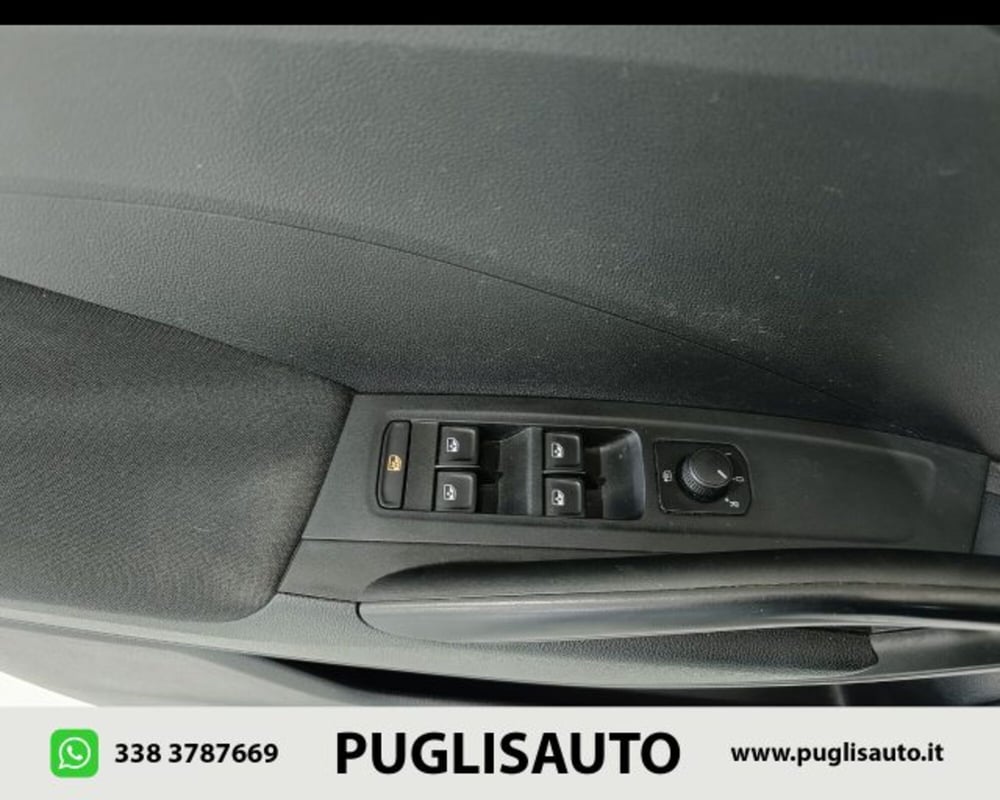 Skoda Fabia usata a Catania (16)
