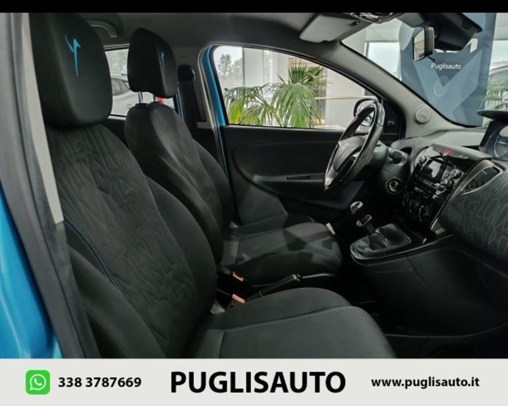 Lancia Ypsilon usata a Catania (10)