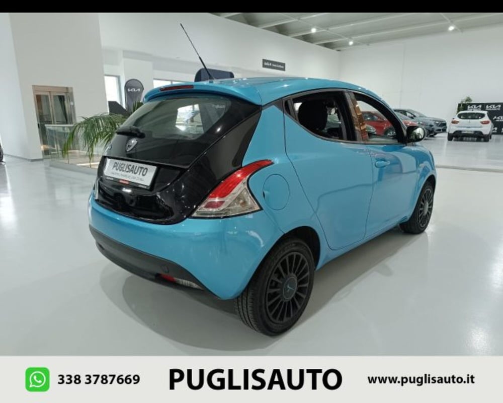 Lancia Ypsilon usata a Catania (4)