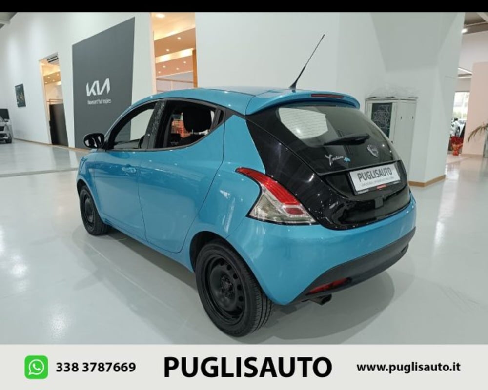 Lancia Ypsilon usata a Catania (6)