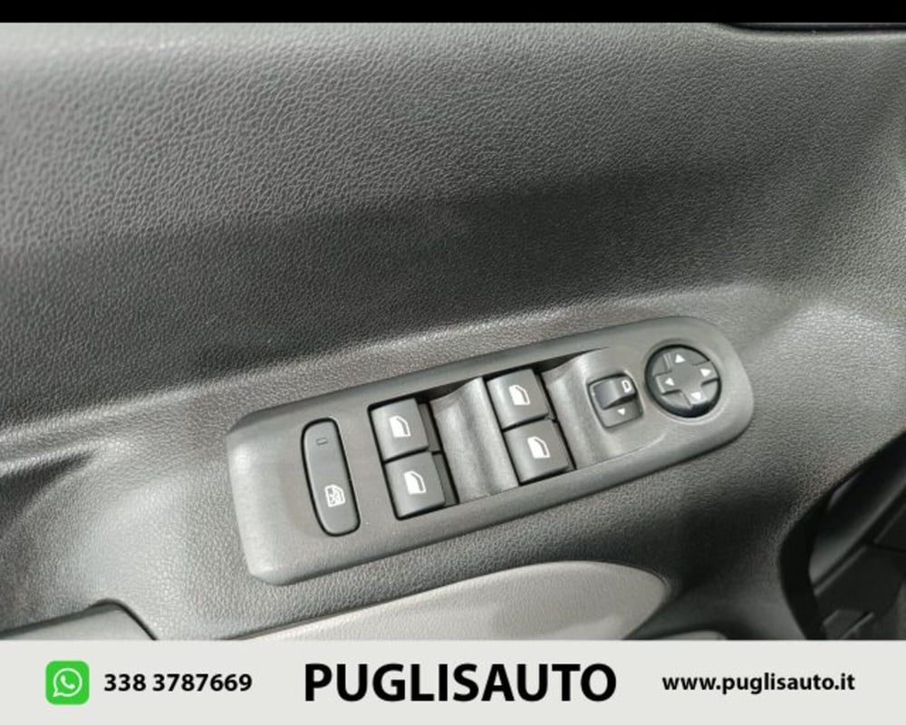 Peugeot Rifter usata a Catania (18)