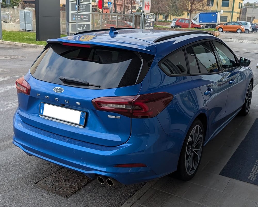 Ford Focus Station Wagon usata a Napoli (7)