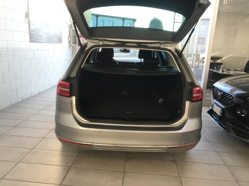 Volkswagen Passat Variant usata a Milano (6)