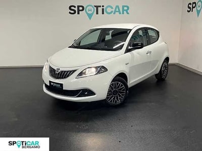 Lancia Ypsilon 1.0 FireFly 5 porte S&amp;S Hybrid Gold Plus nuova a Bergamo