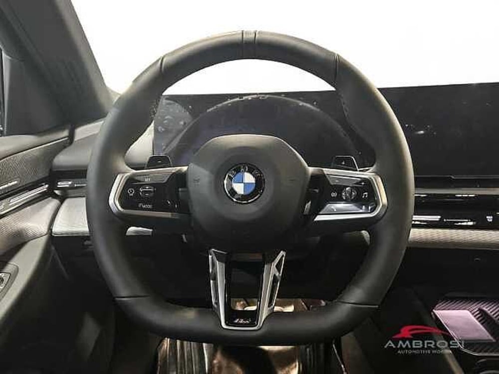 BMW Serie 5 Touring nuova a Viterbo (13)