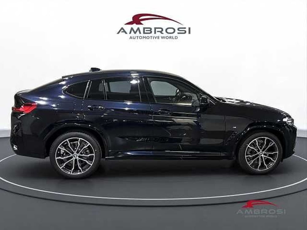 BMW X4 nuova a Viterbo (5)