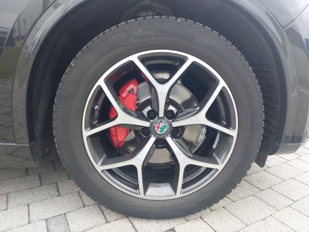 Alfa Romeo Stelvio usata a Padova (18)