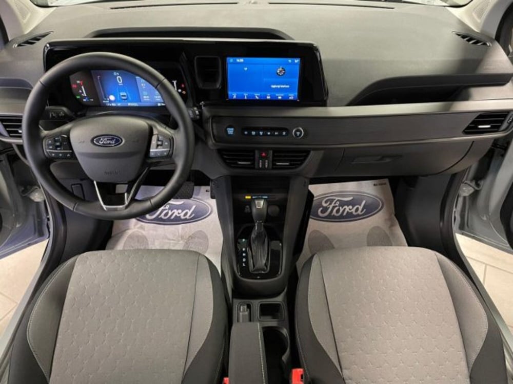 Ford Tourneo Courier nuova a Cuneo (10)