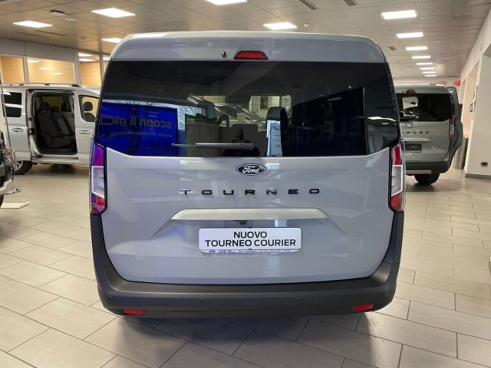 Ford Tourneo Courier nuova a Cuneo (6)