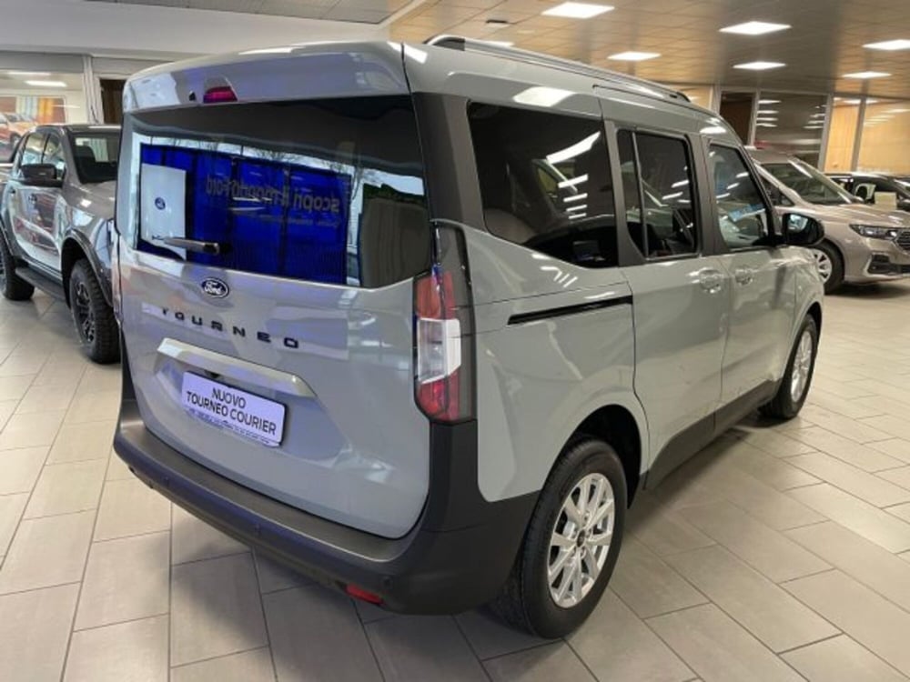 Ford Tourneo Courier nuova a Cuneo (7)