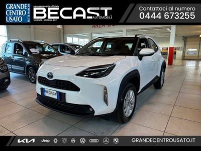 Toyota Yaris Cross 1.5h GR Sport Black Sky fwd 116cv e-cvt del 2024 usata a Brendola