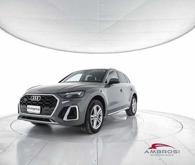 Audi Q5 45 2.0 tfsi mhev 12V S line quattro s-tronic del 2021 usata a Viterbo