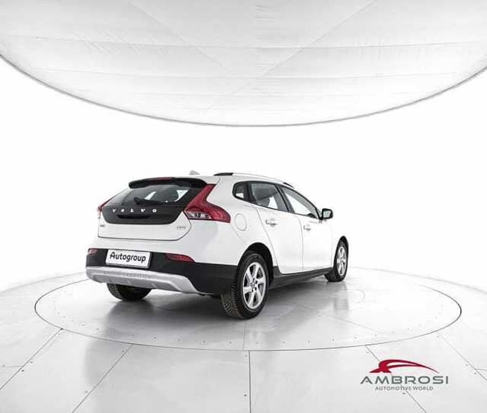 Volvo V40 Cross Country usata a Viterbo (3)