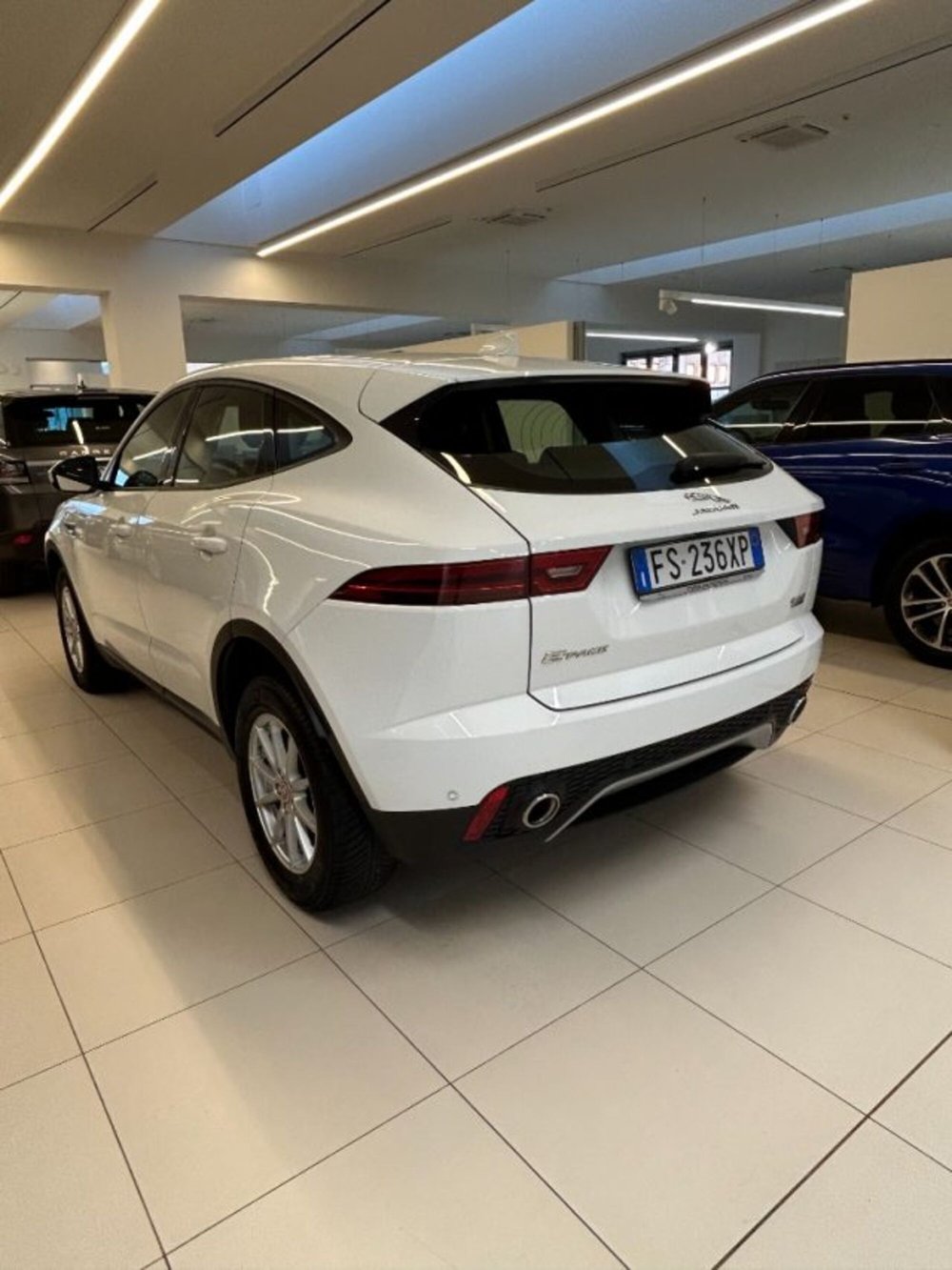 Jaguar E-Pace usata a Modena (4)