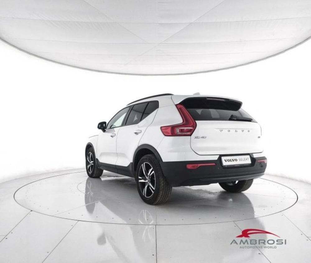 Volvo XC40 usata a Perugia (4)