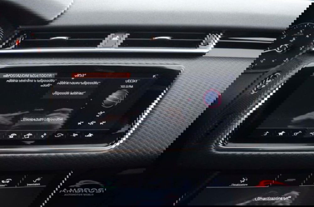 Land Rover Range Rover Velar usata a Perugia (15)