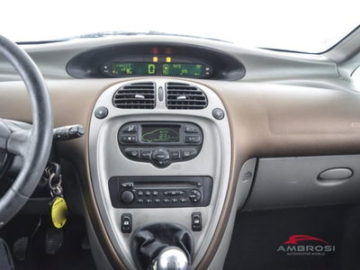 Citroen Xsara Picasso 2.0 HDi Elegance del 2002 usata a Corciano