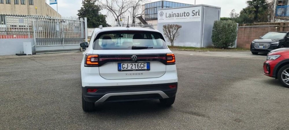 Volkswagen T-Cross usata a Milano (7)