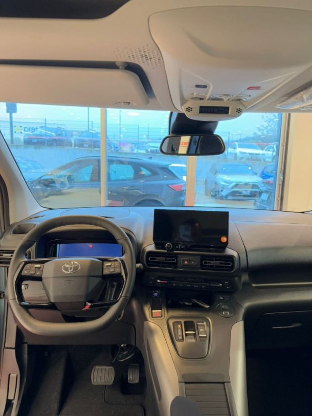 Toyota Proace City Verso nuova a Sassari (10)