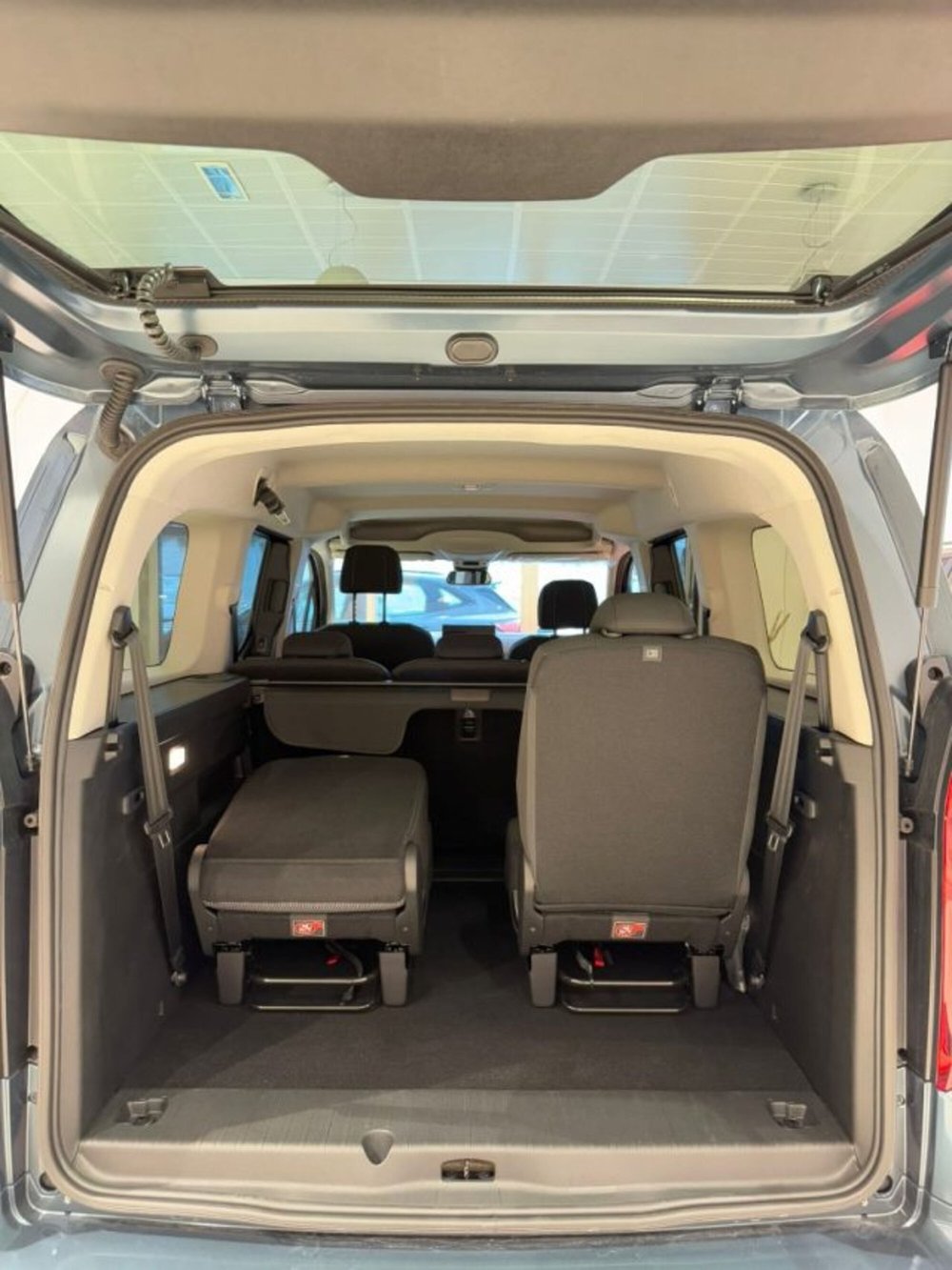 Toyota Proace City Verso nuova a Sassari (14)