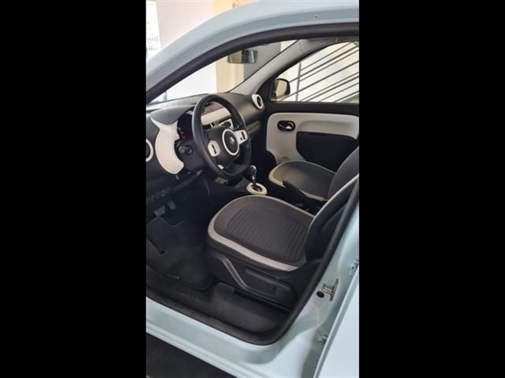 Renault Twingo nuova a Grosseto (8)