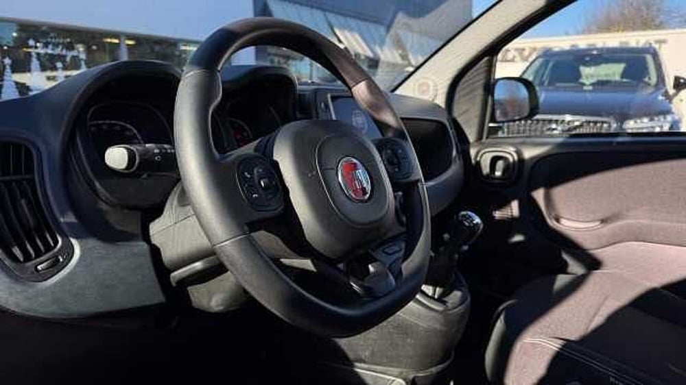 Fiat Panda Cross usata a Milano (9)