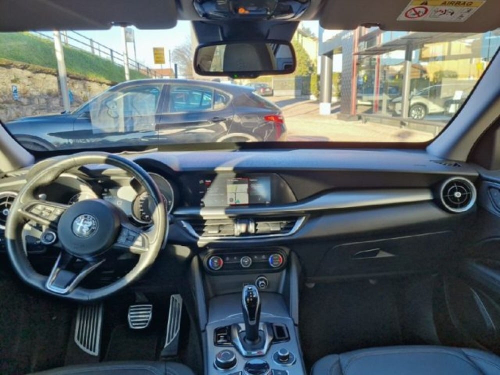 Alfa Romeo Stelvio usata a Monza e Brianza (8)