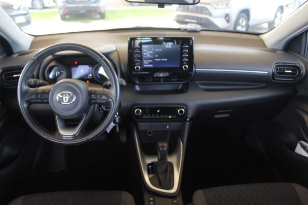 Toyota Yaris Cross usata a Roma (9)