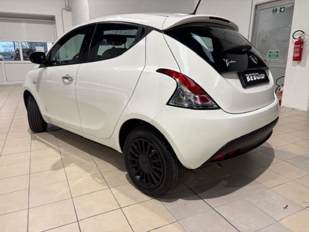 Lancia Ypsilon usata a Torino (3)