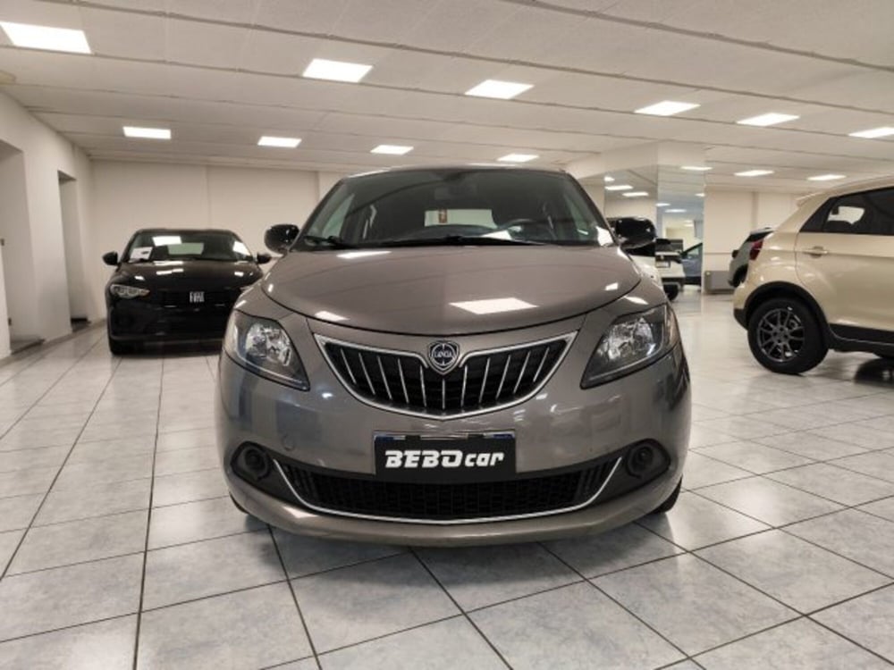 Lancia Ypsilon usata a Torino (2)