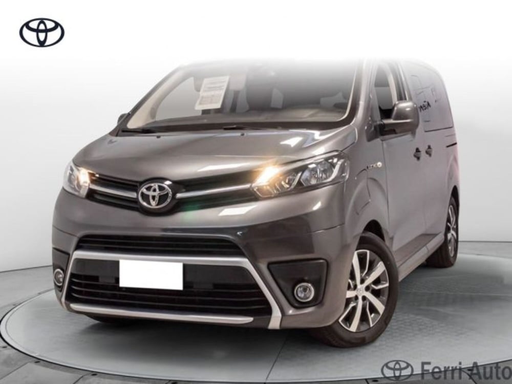 Toyota Proace Verso nuova a Padova