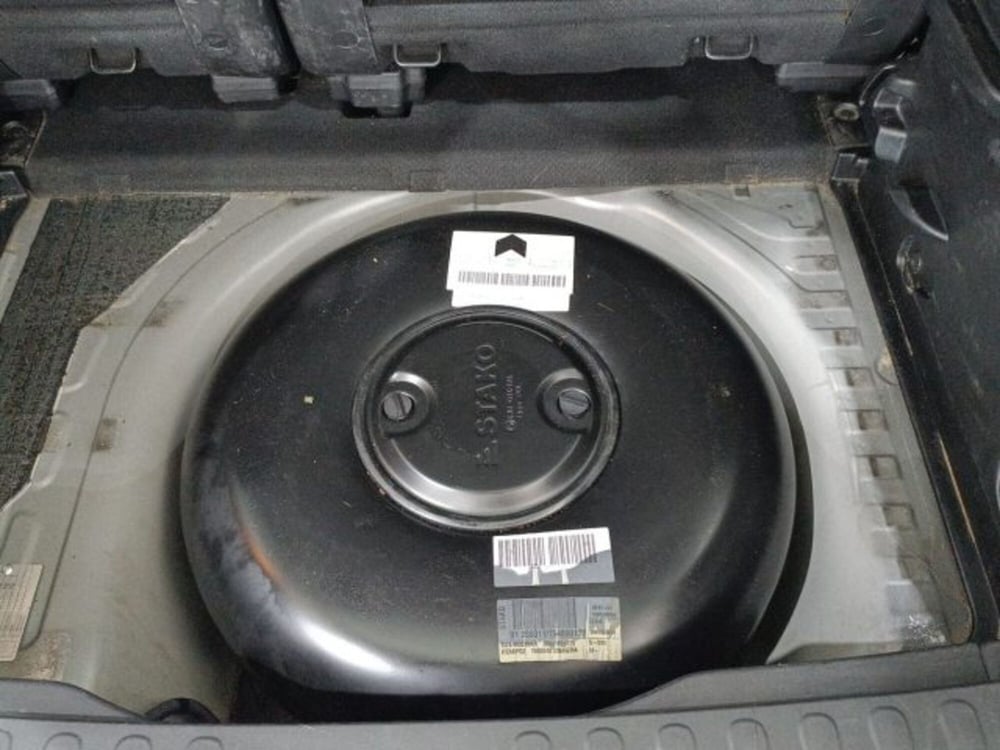 Fiat 500L usata a Catania (13)