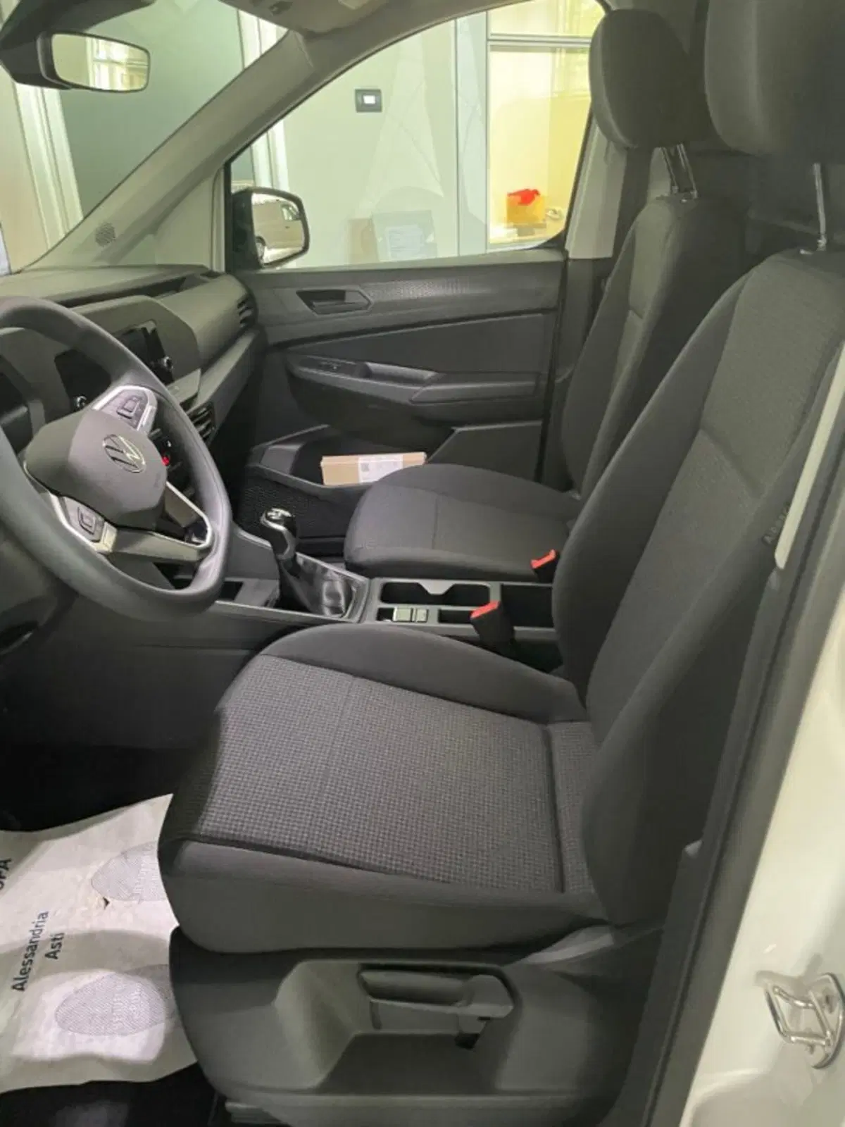 Volkswagen Veicoli Commerciali Caddy nuova a Cuneo (10)