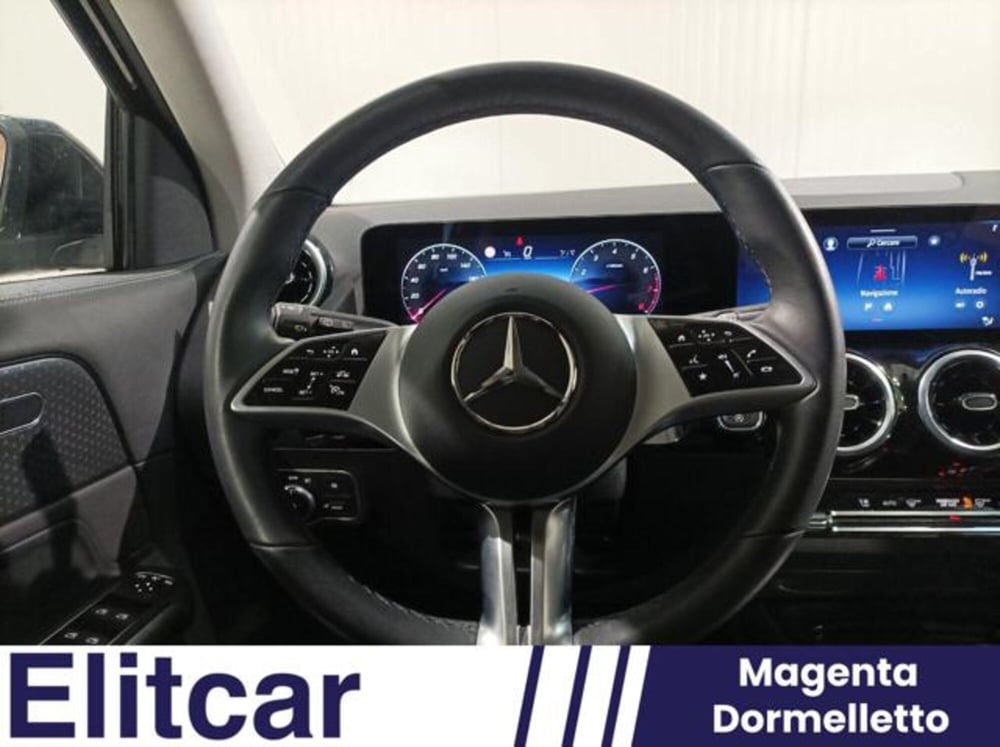 Mercedes-Benz GLA SUV usata a Milano (10)