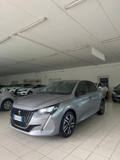 Peugeot 208 PureTech 100 Stop&amp;Start EAT8 5 porte Allure Pack  del 2023 usata a Castellammare di Stabia