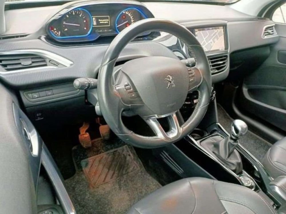 Peugeot 2008 usata a Firenze (15)