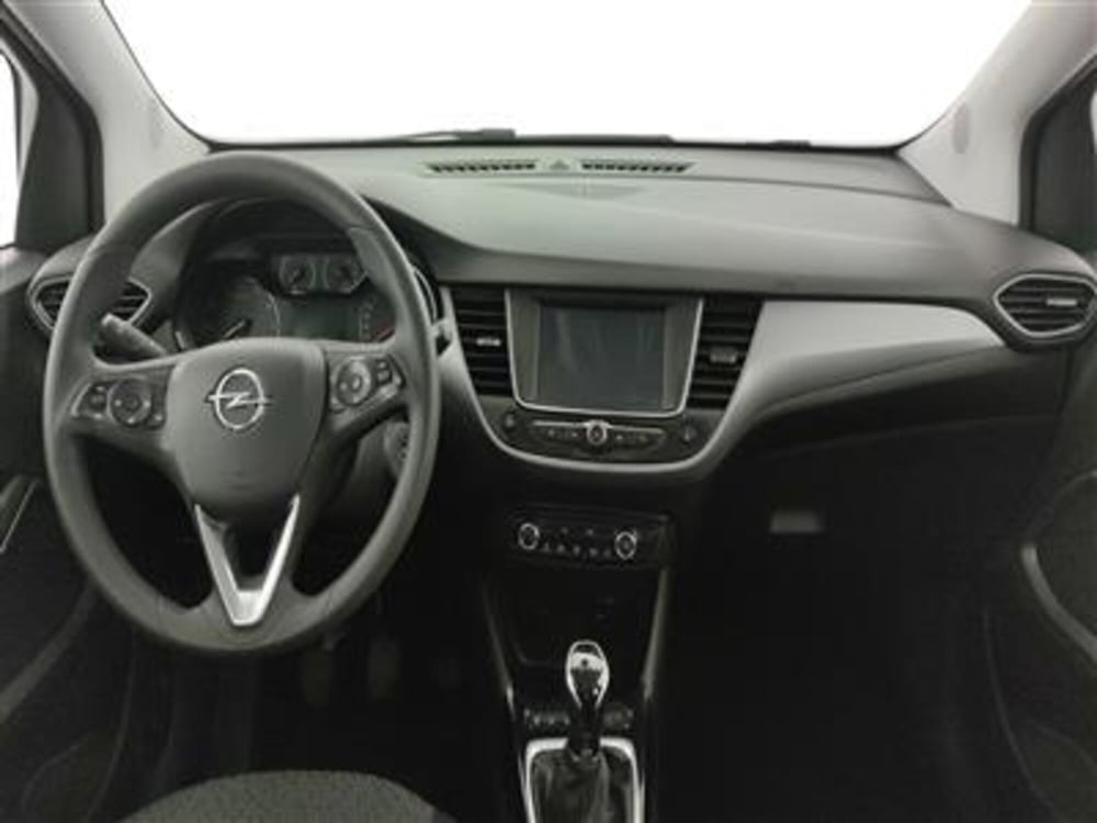 Opel Crossland X usata a Bari (14)