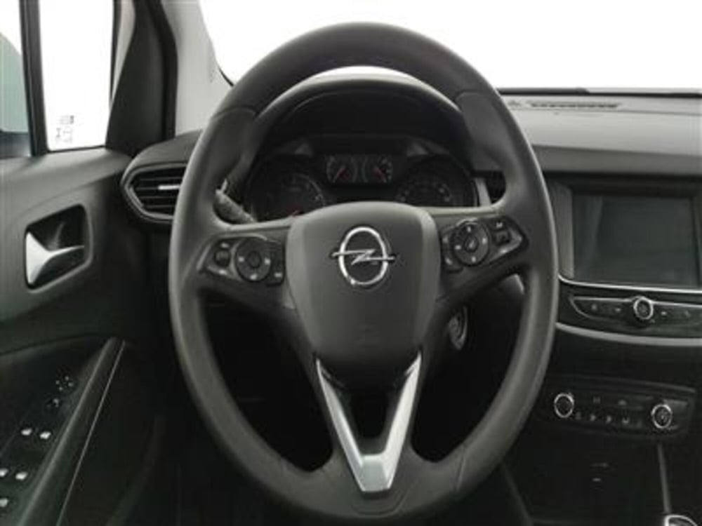 Opel Crossland X usata a Bari (15)