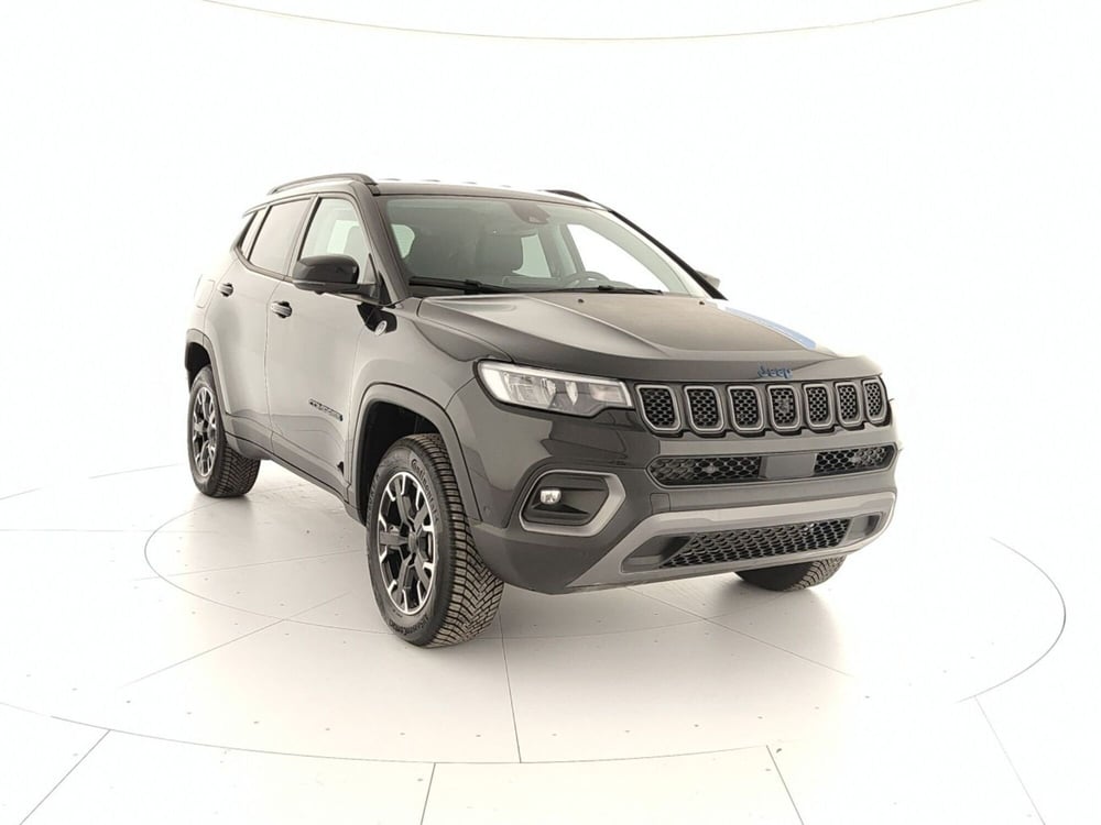 Jeep Compass nuova a Caserta