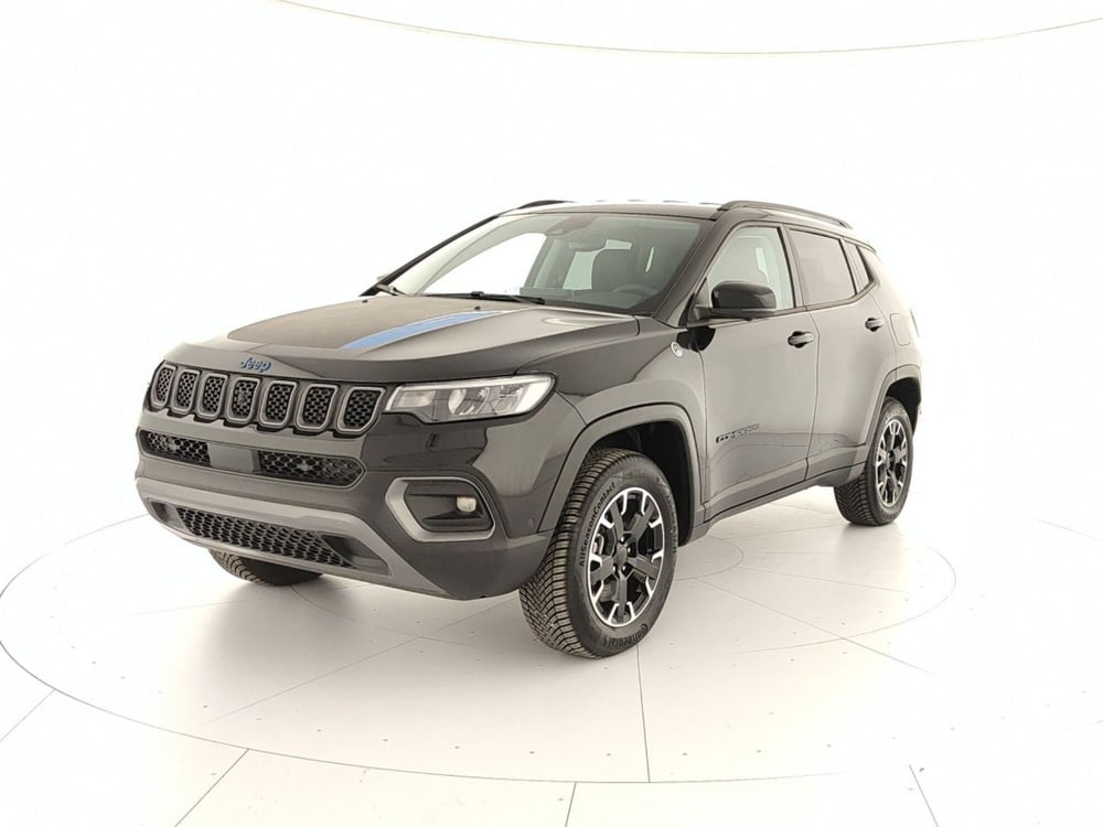 Jeep Compass nuova a Caserta (3)