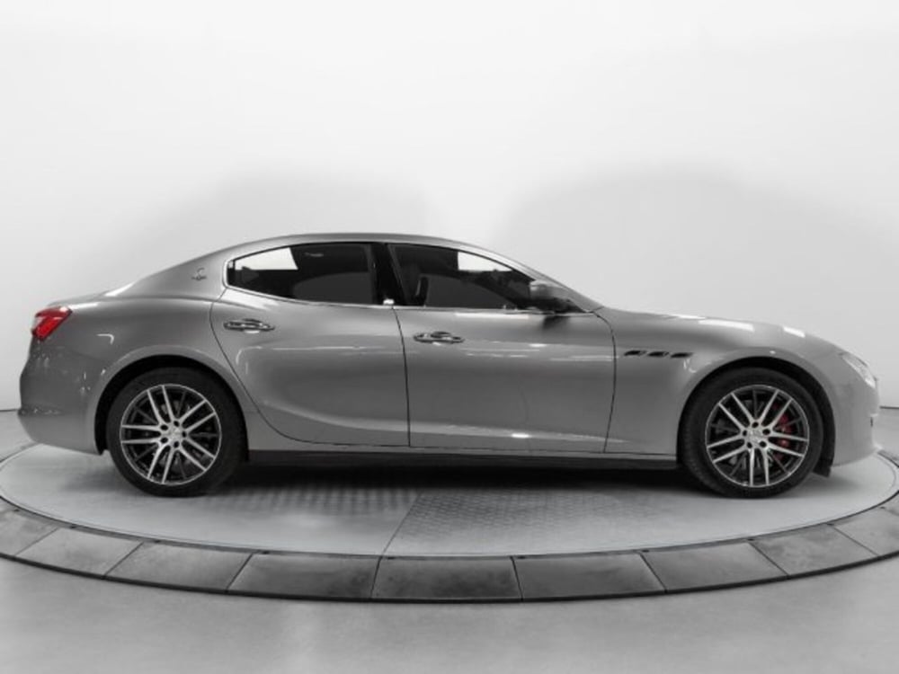 Maserati Ghibli usata a Modena (4)