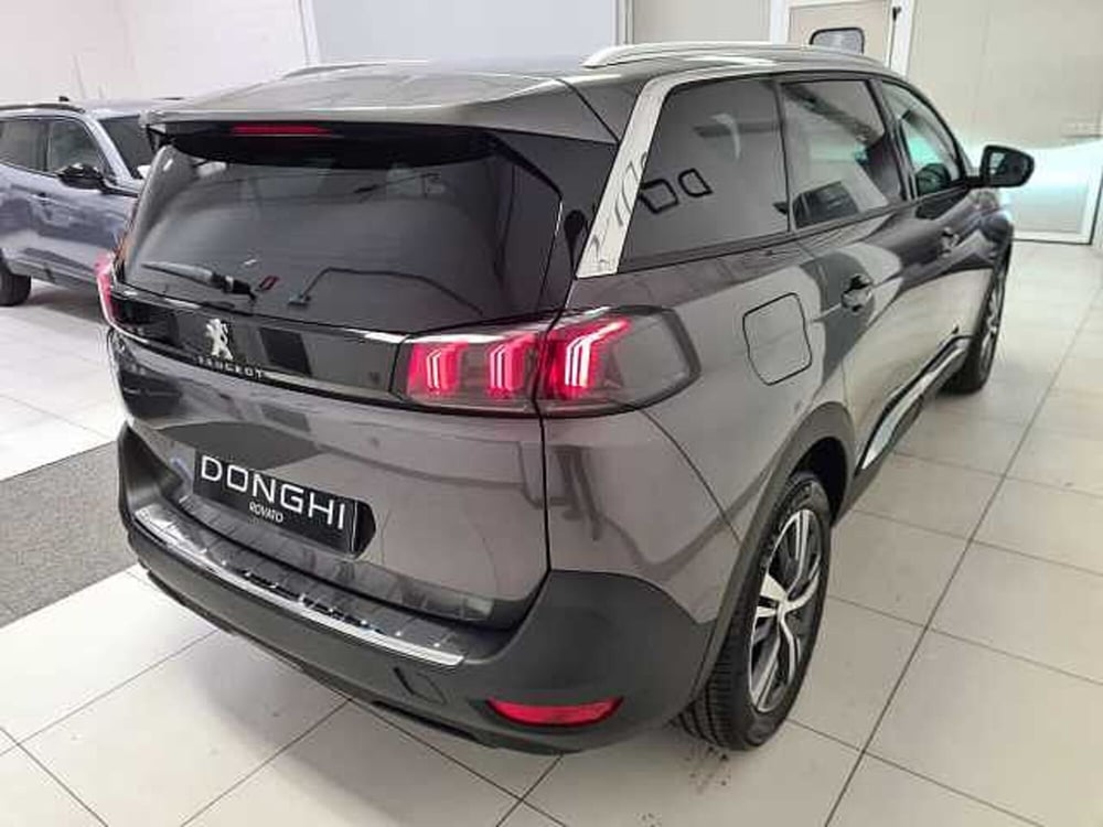 Peugeot 5008 usata a Brescia (4)