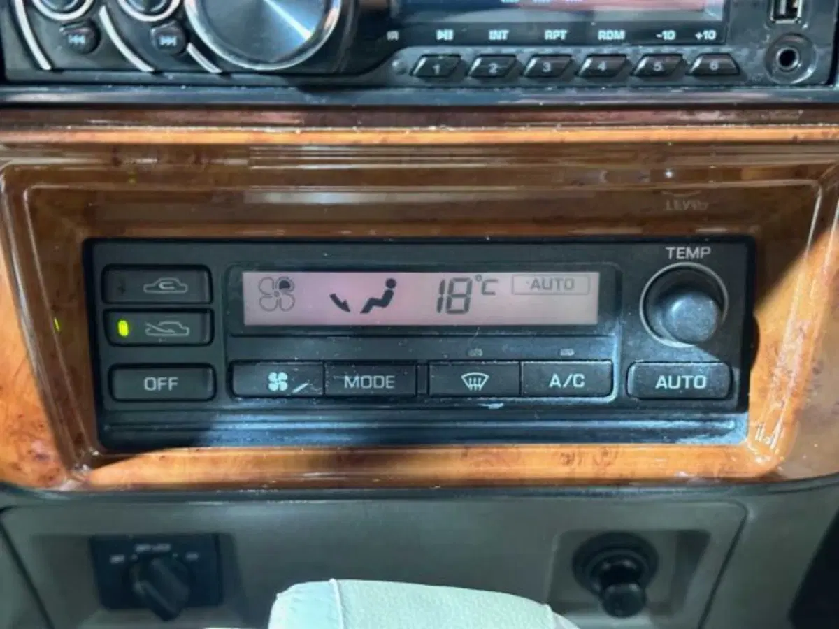 Nissan Patrol GR usata a Sondrio (17)