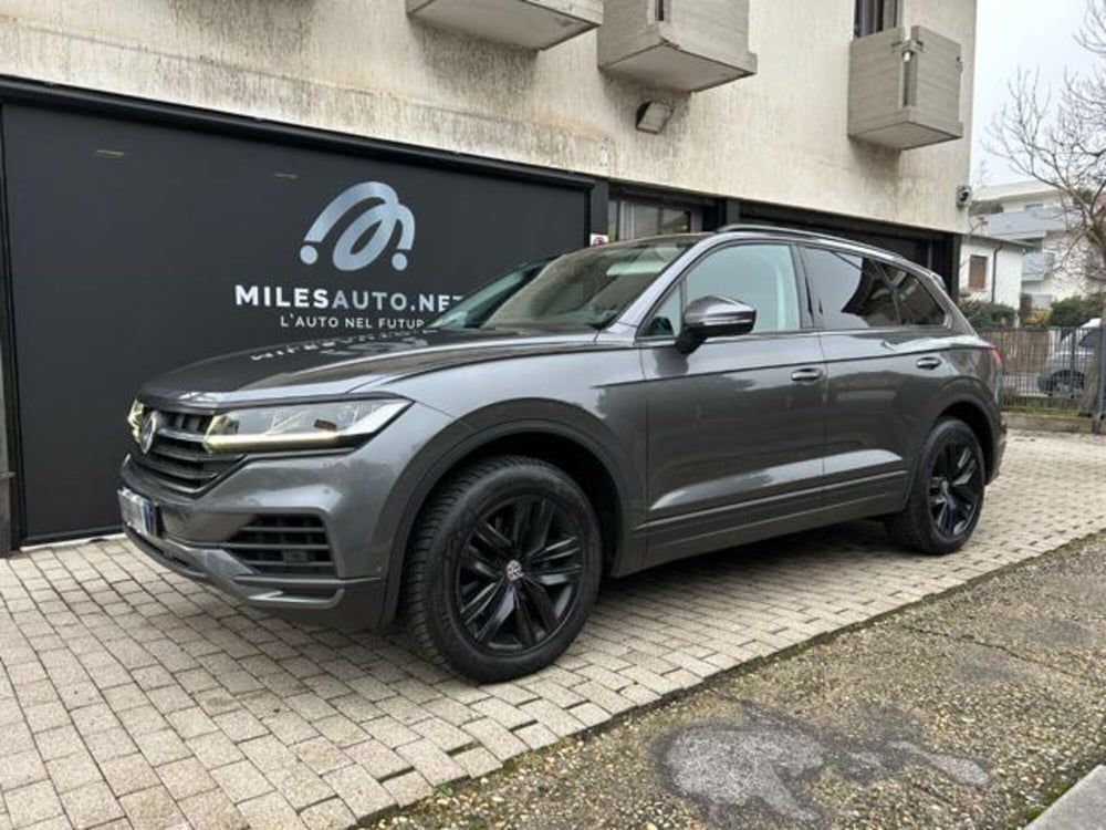 Volkswagen Touareg usata a Padova