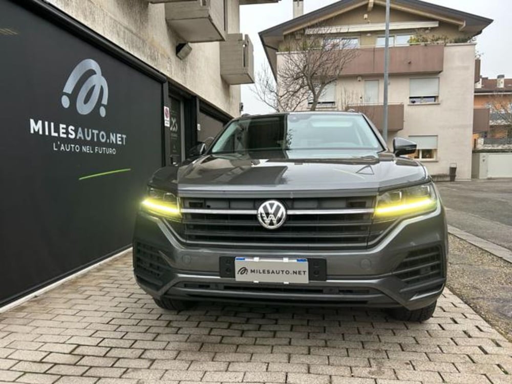 Volkswagen Touareg usata a Padova (13)