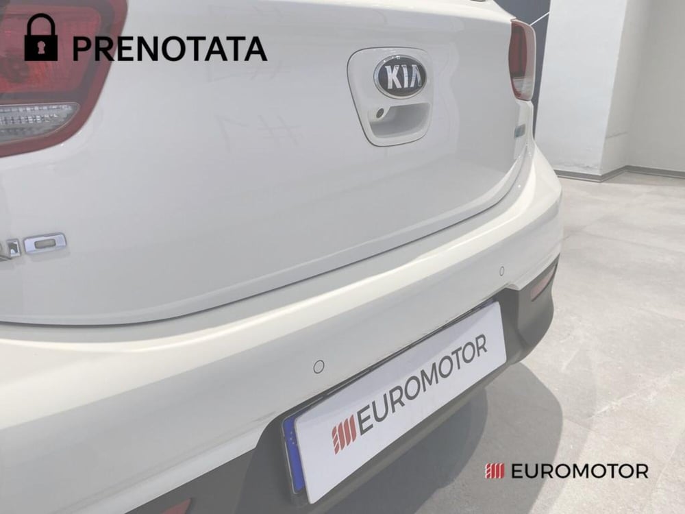 Kia Rio usata a Bari (9)