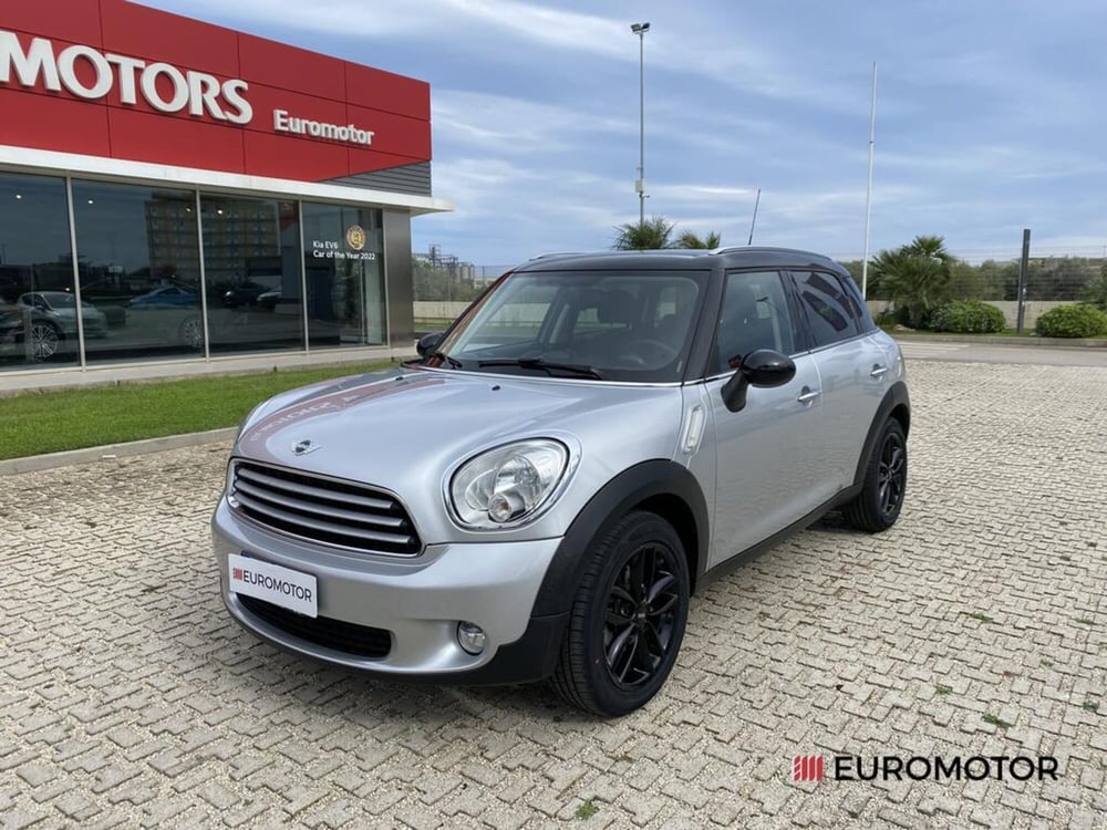 MINI Mini Countryman usata a Bari