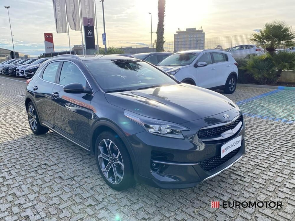 Kia XCeed usata a Bari (3)